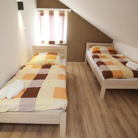Apartments Rooms Paromlin Centar Zagreb Exterior photo